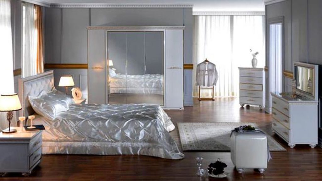 Çiftalan İkinci El Eşya Alanlar