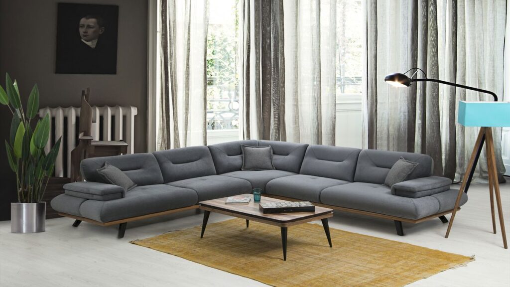 Selimiye İkinci El Eşya Alanlar