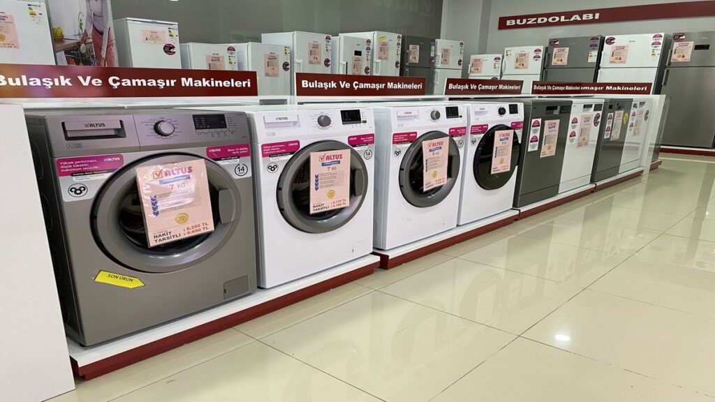 Semizkumlar İkinci El Eşya Alanlar